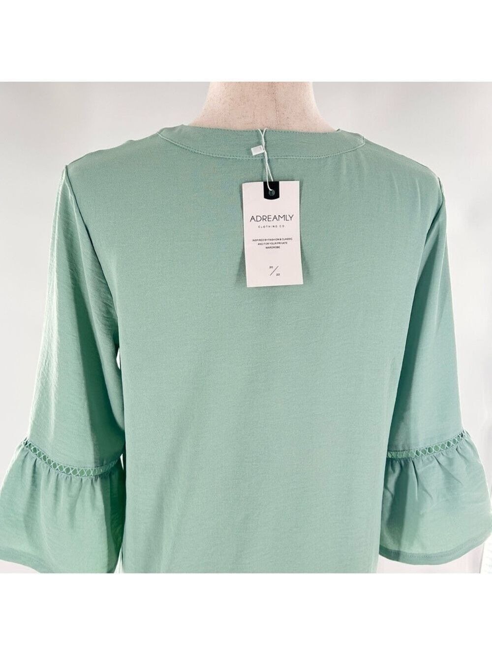 Adreamly Green V Neck Bell Sleeve Tunic Top Medium - Picture 7 of 10